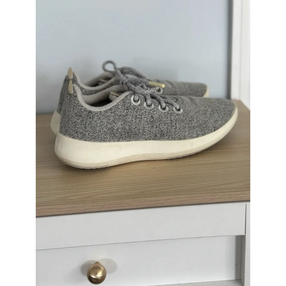 Allbirds Wool Runners Womens 8 Light Gray Casual Walking Running Shoes Sneakers